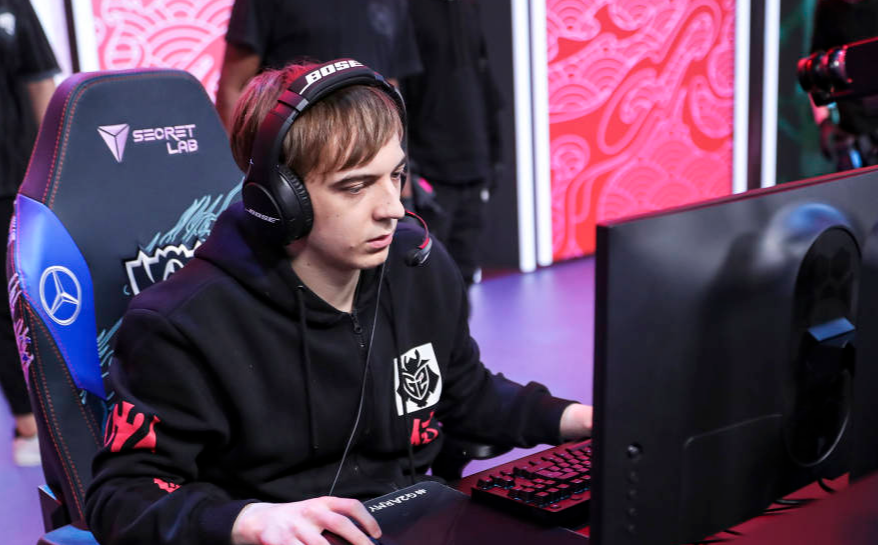 关于Karsa在美国队比赛中持续失利，出色发挥引发热议！比赛高潮迭起的信息-爱游戏