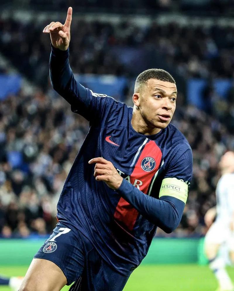 关于姆巴佩新星重返赛场表现突出，快船前途光明！赛场气氛高涨的信息-爱游戏官方入口